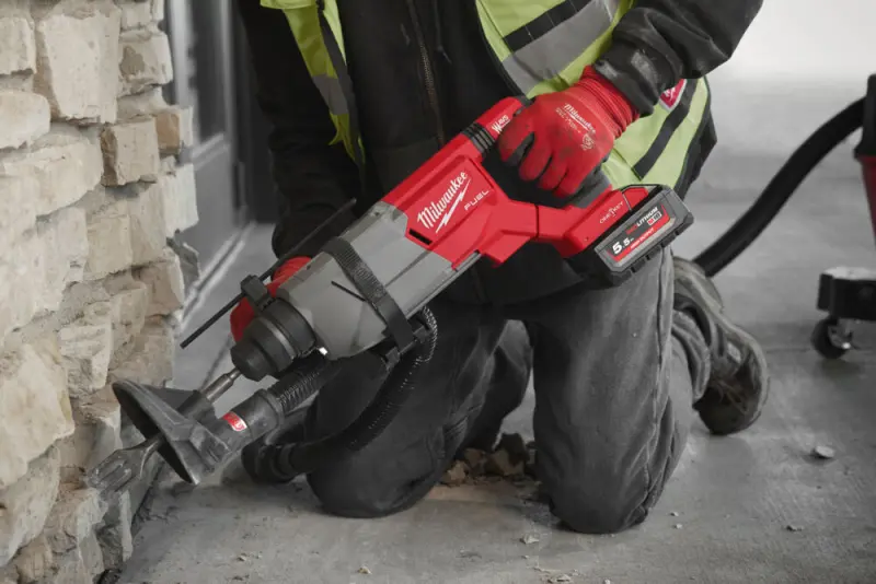 190459-4933492140-m18-fhacod32-0c-app-12