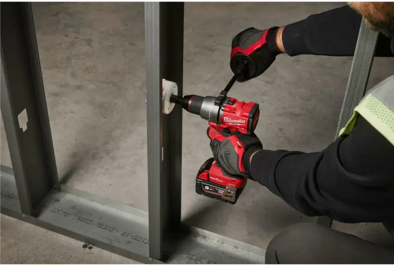 Aku vrtačka s příklepem Milwaukee M18 ONEPD3-502X, 2x aku M15 B5 + M12-18 FC + kufr, 4933492801