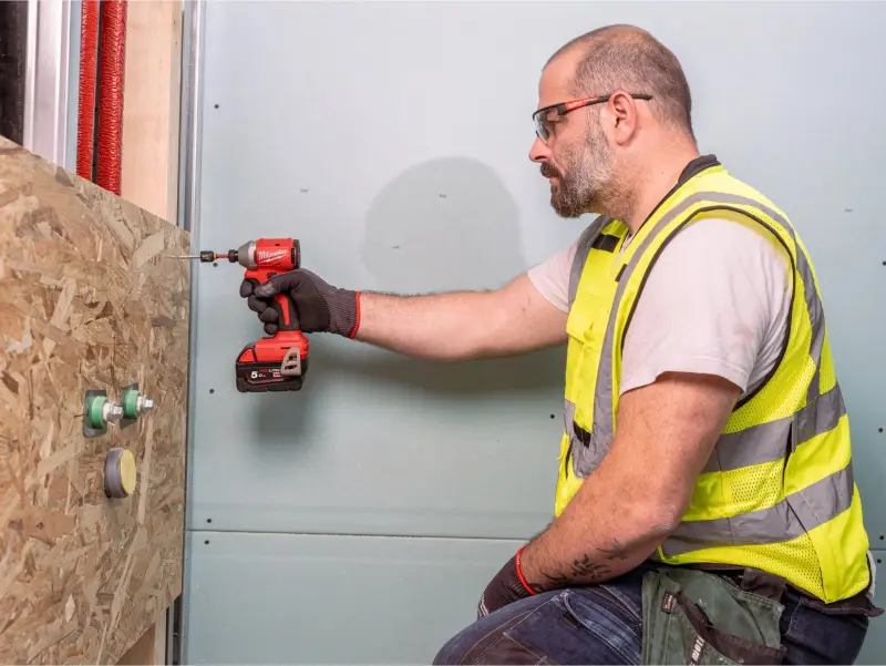 191001-4933492839-04