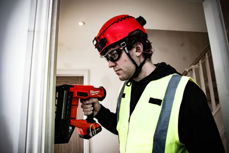 191375-4933493353-m18-fn16gs-0x-brand-2