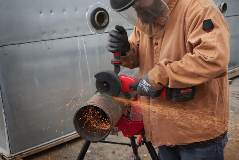 191605-4933493553-m18-fsagsvo125x-502x-app-3