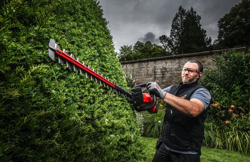 192137-4933498385-03