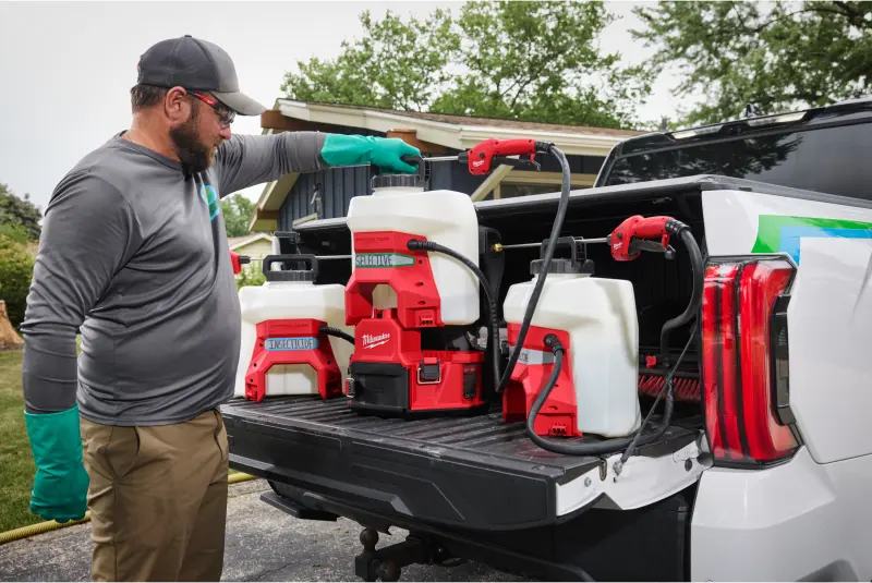 192282-aku-postrikovac-milwaukee-m18-bbpfp2-switch-tank-gen2-rozprasovac-01-17