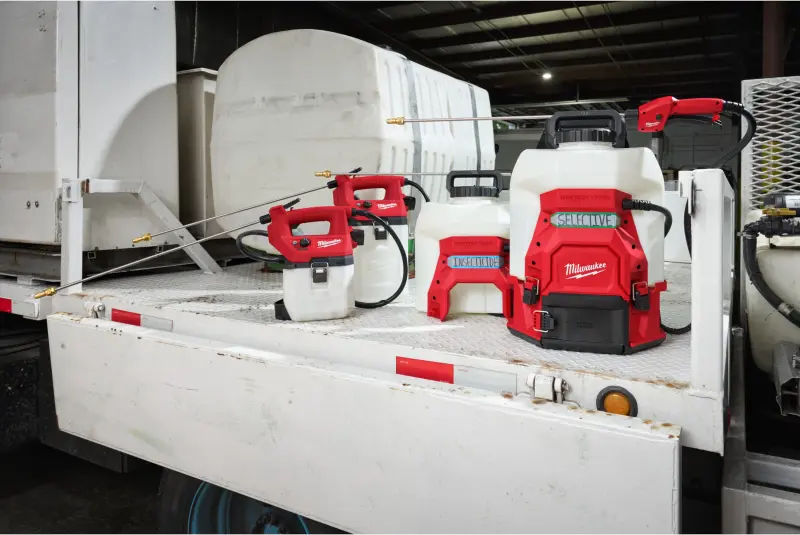 192282-aku-postrikovac-milwaukee-m18-bbpfp2-switch-tank-gen2-rozprasovac-01-7