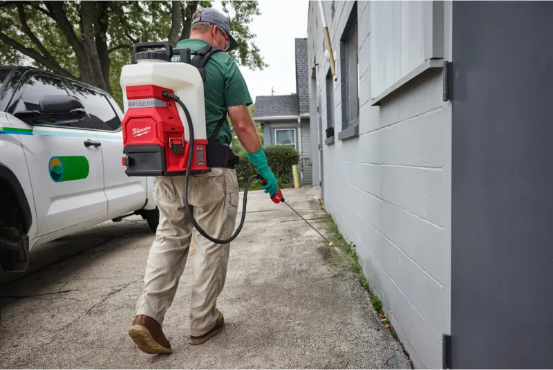 192282-aku-postrikovac-milwaukee-m18-bbpfp2-switch-tank-gen2-rozprasovac-01-9