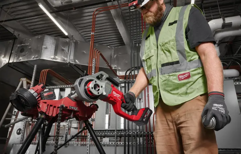 192337-4933499199-03