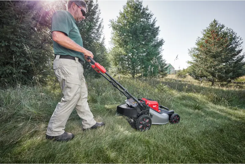 192353-milwaukee-m18-f2lm53-sekacka-na-travu-25