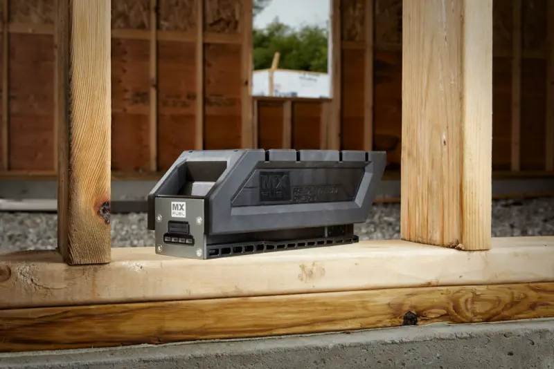 193598-4933471838-mxf-cp203-app-2