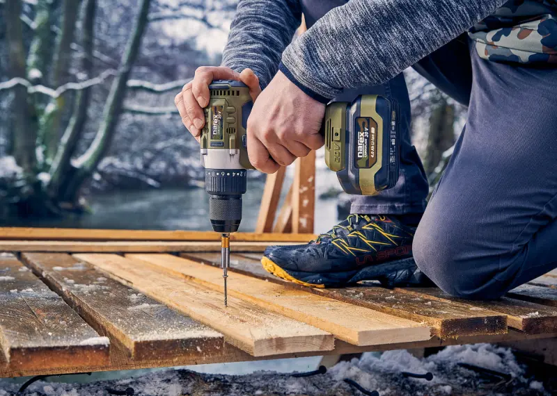 201131-65405714-14-2000