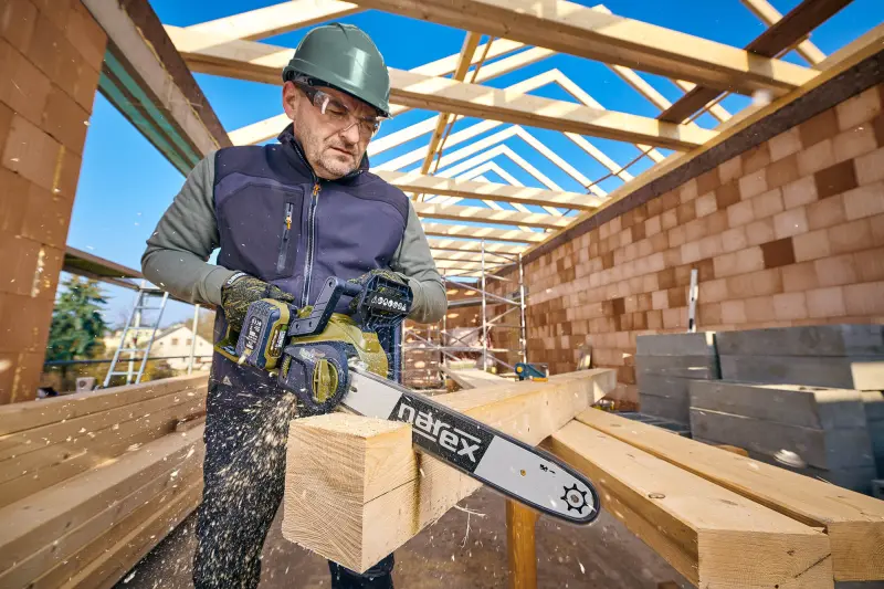 201672-65406393-13-2000