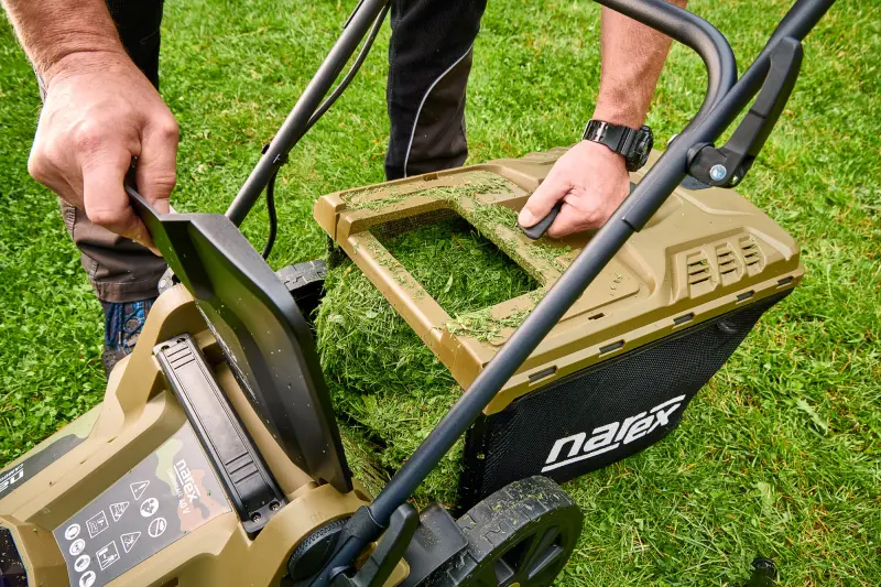 201677-narex-na65406395-sekacka-na-travu-aku-sekacka-narex-012