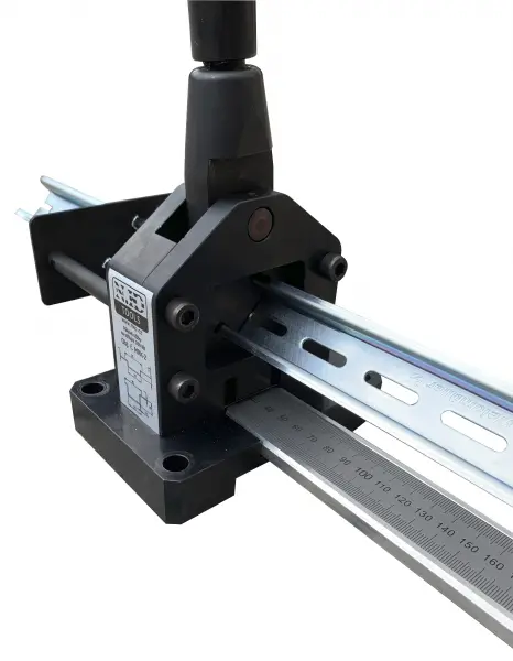 203547-7442-mrk-2-04