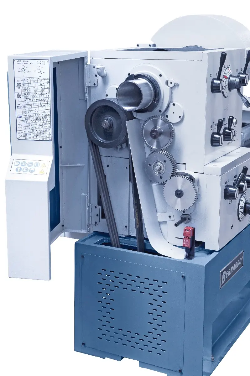 Produkční soustruh Bernardo Titan 560 x 1500 Pro s 3osým digit. odměřováním (BER031341BXL)