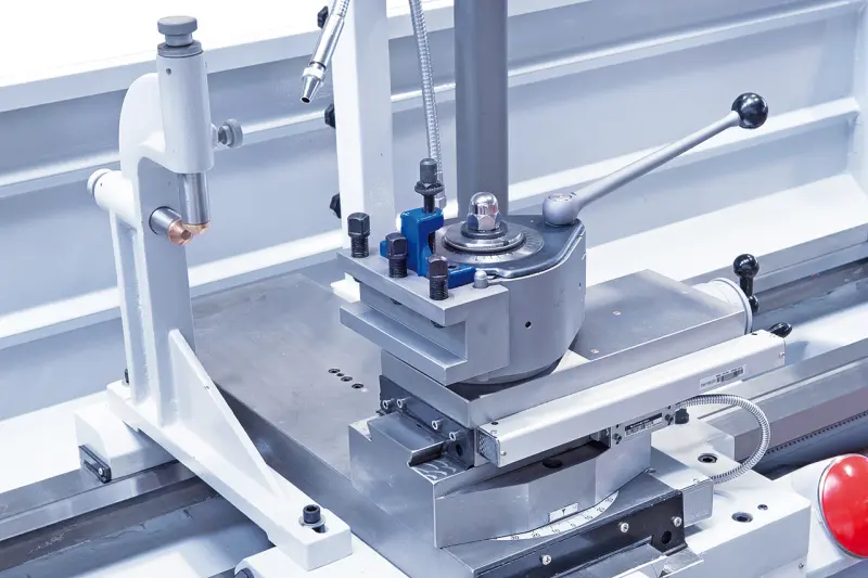 Produkční soustruh Bernardo Titan 560 x 3000 Pro Vario (BER031347BXL)