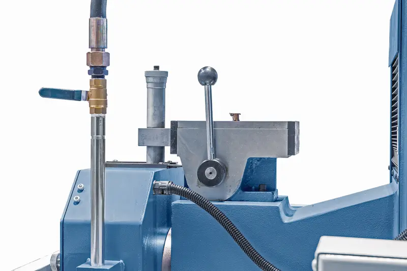 21886-05-1447b-4-new