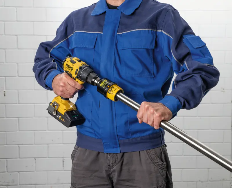 222457-rem190100r-04