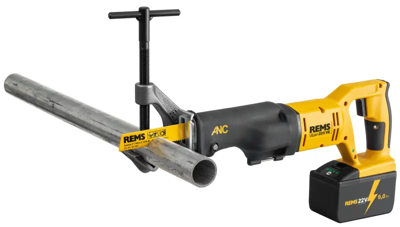 222743-rem560053r-04