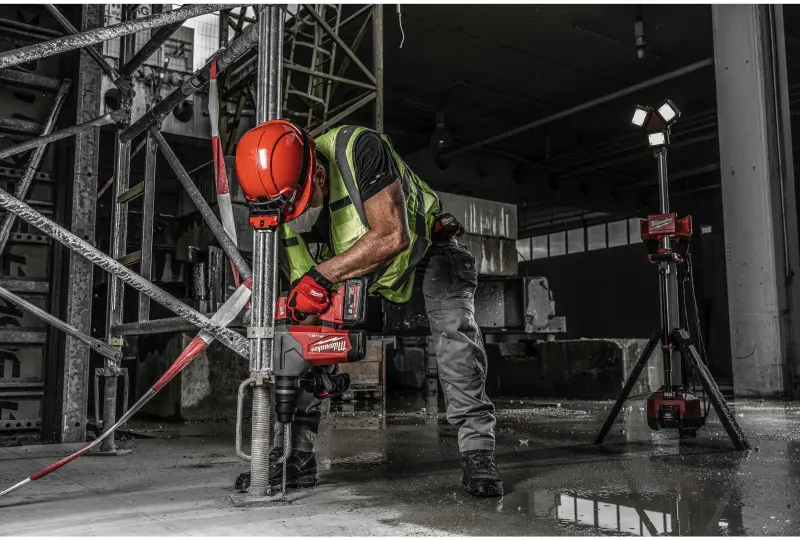 Aku SDS-PLUS kladivo 32 mm Milwaukee M18 ONEFHPX-802X se sklíčidlem FIXTEC, ONE-KEY, 2x aku M18 FB8 + M12-18 FC + kufr, 4933478496