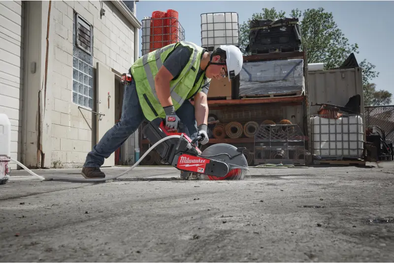 Aku rozbrušovací pila Milwaukee MX FUEL MXF COS350G2FC-802 (350 mm), ONE-KEY, 2x aku MXF XC608 + MXF FC + HUDD 350mm + taška, 4933499772