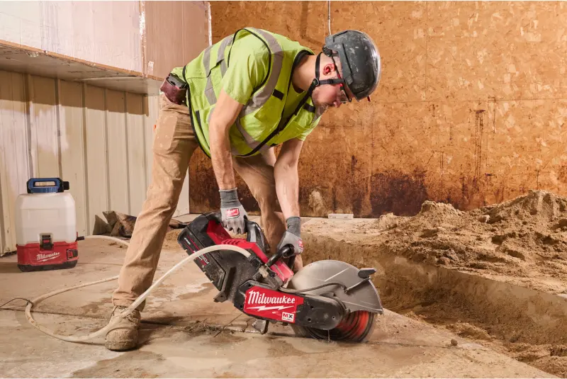 Aku rozbrušovací pila Milwaukee MX FUEL MXF COS350G2FC-802 (350 mm), ONE-KEY, 2x aku MXF XC608 + MXF FC + HUDD 350mm + taška, 4933499772