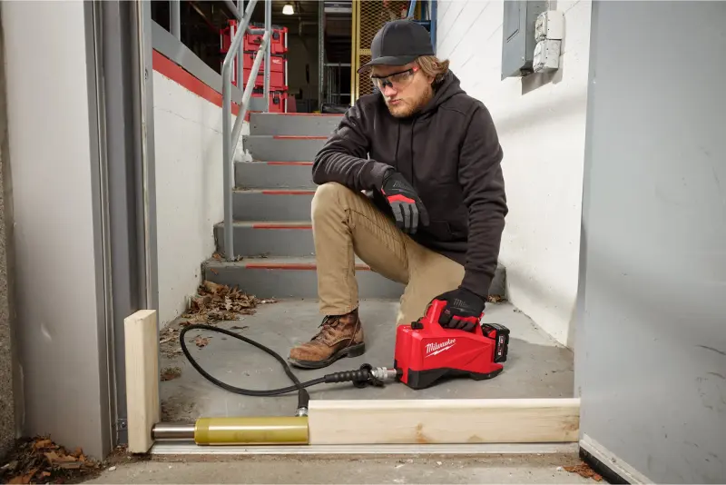 Hydraulické mini čerpadlo Milwaukee M18 HMP700-0, bez aku, 4933493928