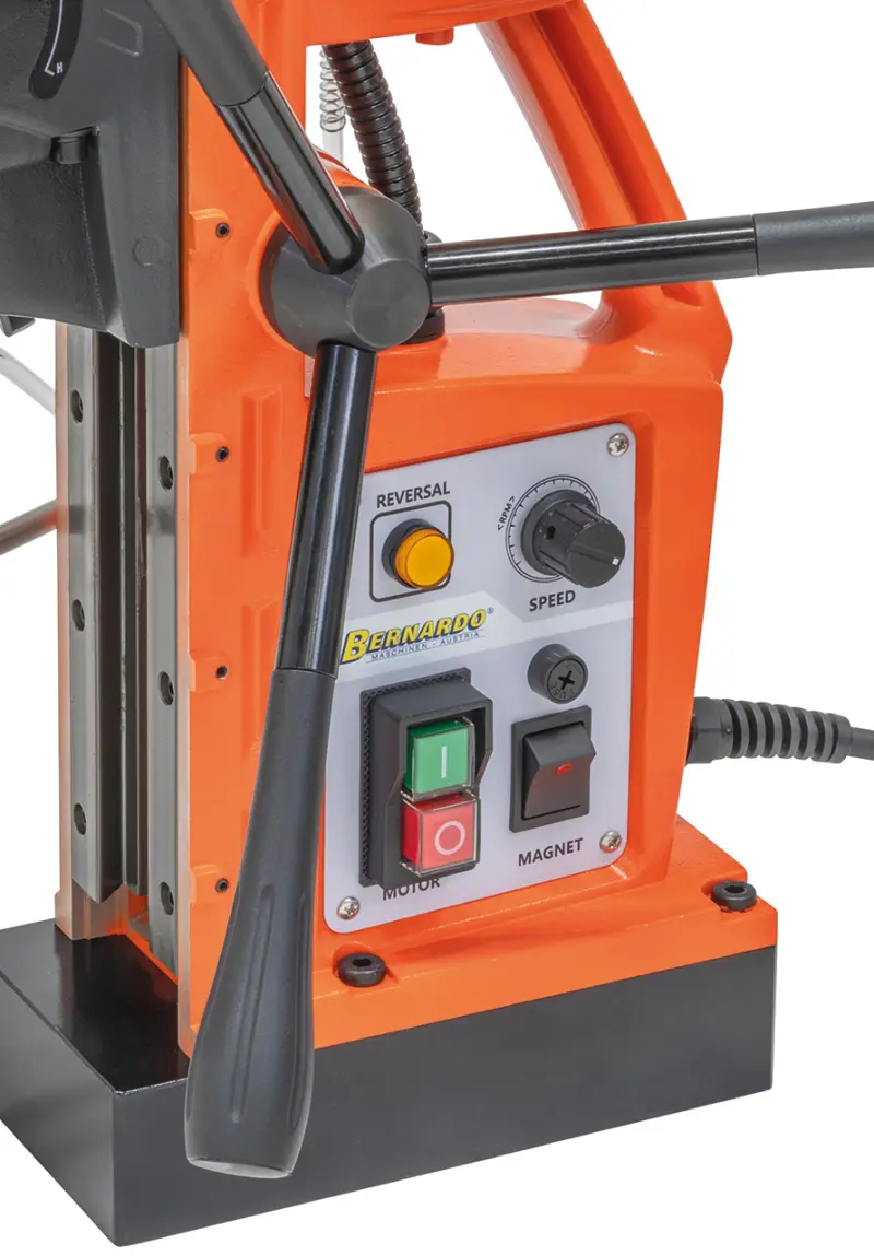 Magnetická vrtačka Bernardo TPC 2200 (BER0113811)