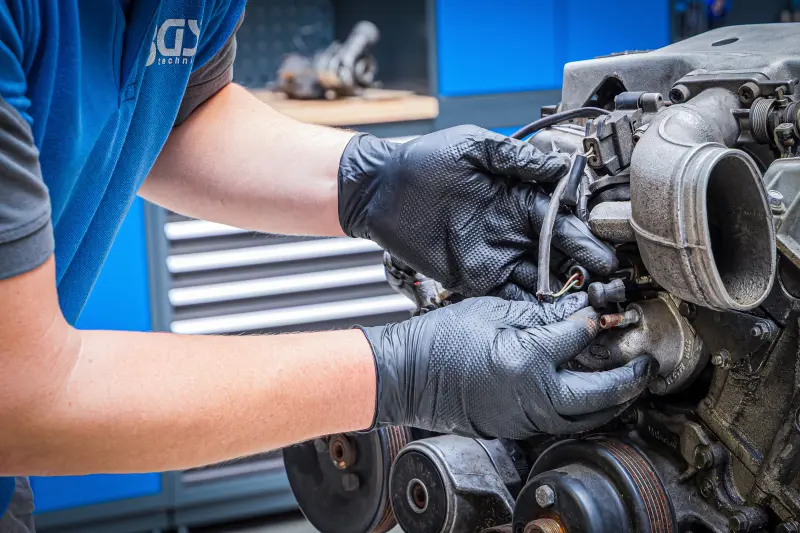 Jednorázové rukavice v krabici BGS74671, nitrilové s extra přilnavostí, velikost XL (100 ks) (BGS1074671)