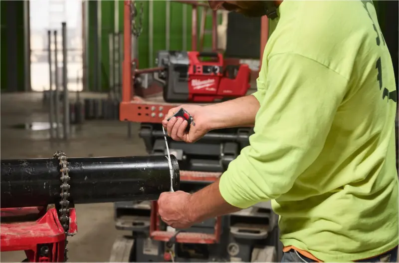 Svinovací metr Milwaukee Pipe Groove Tape Measure na měření průměru trubek, 4932500648