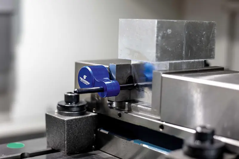 235972-ede36590001-pre130310