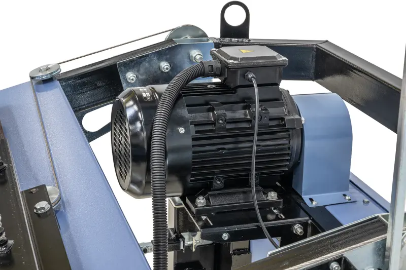 Kmenová pásová pila Bernardo BBS 920 B - benz. motor (BER1413070)