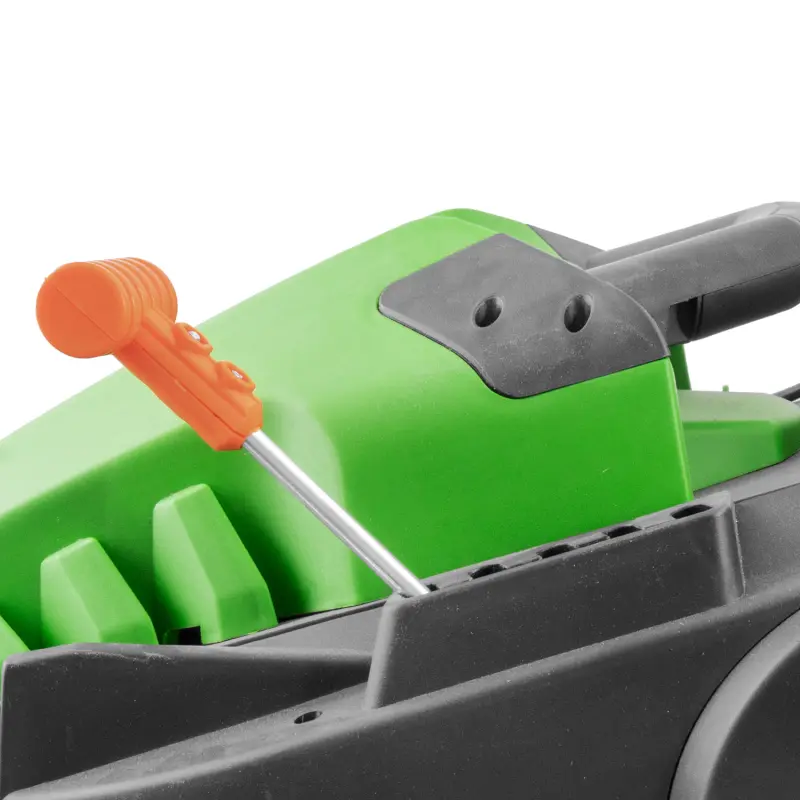 Elektrická sekačka na trávu Procraft NM2100 | NM2100