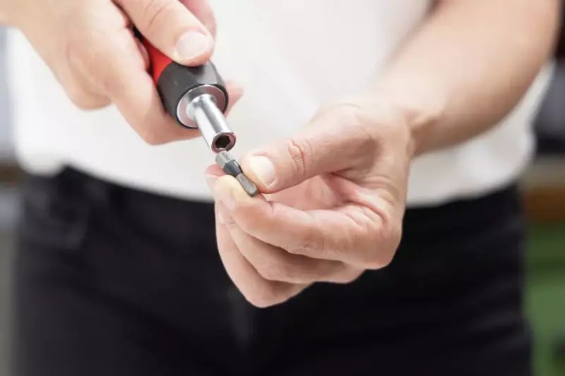 Wiha 47169 Ráčnový šroubovák s rukojetí Wiha SoftFinish® 1/4". Typ 2813 (WIHA47169)