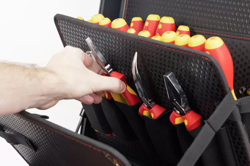 Wiha 47249 Kufr s nářadím XL mechatronic. Řada 9500 (Sada 81 dílů) (WIHA47249)