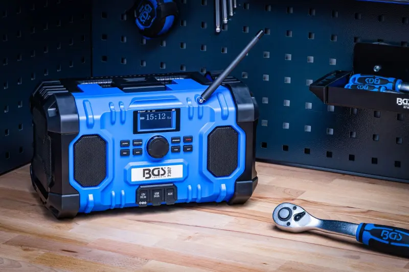 BGS 7387 Aku DAB rádio, hybridní 18 V a 230 V. Bez akumulátoru