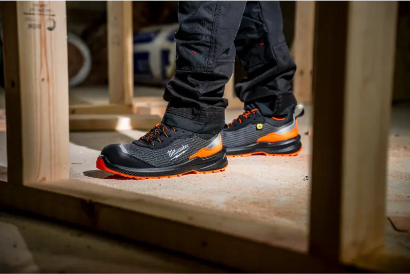 Bezpečnostní obuv Milwaukee FLEXTRED s vysokou viditelností, textilní svršek, FXT S1PS Orange 1L919199 SC FO SR ESD, oranžová barva (vel.45), 4932501567