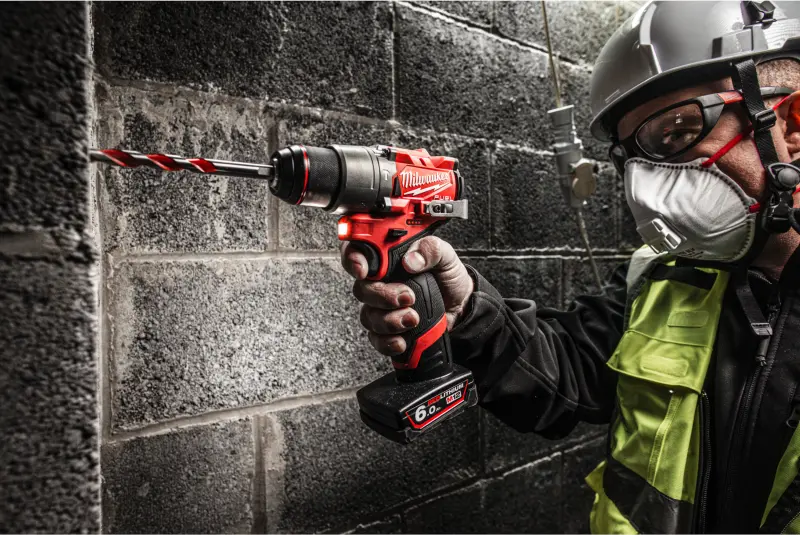 Sada aku nářadí Milwaukee M12 FPD2-602X a M12 FCIWF12G3-0, 2x aku M12 B6 + C12 C + kufr, 4933479870-SET (MI4933479860-SET2)