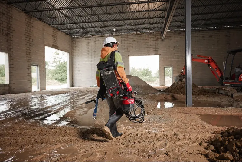 Ponorné čerpadlo Milwaukee MX Fuel MXF SMP2E-0, bez aku, bez napájecí jednotky, 4933499007