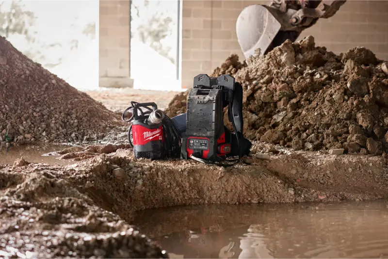 Ponorné čerpadlo Milwaukee MX Fuel MXF SMP2E-0, bez aku, bez napájecí jednotky, 4933499007