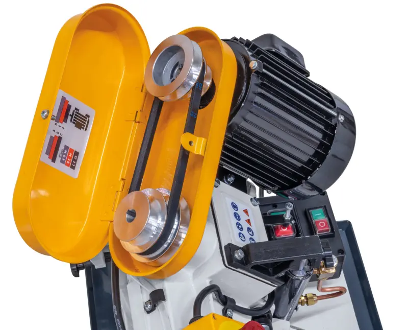 Pásová pila s dvojitým úhlem BSM 130 GC / 230 V