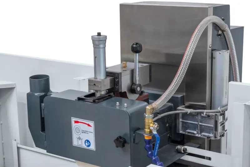 Hydraulická rovinná bruska SG 2550 A