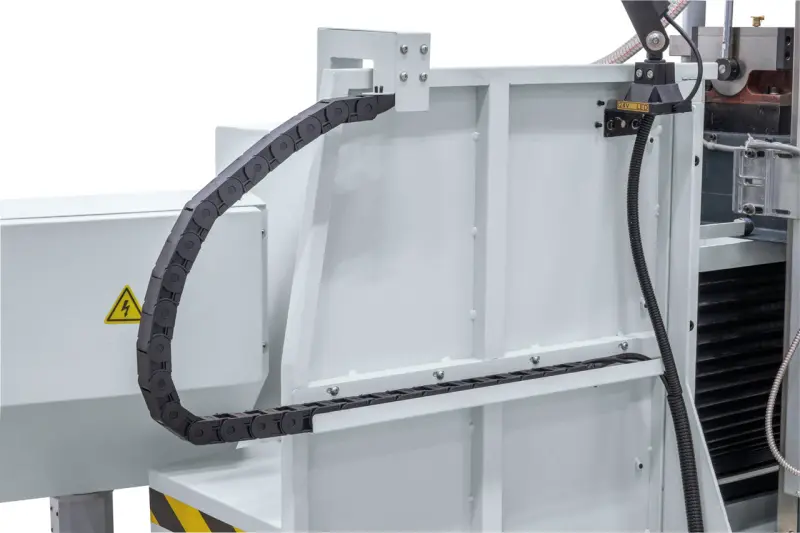 Hydraulická rovinná bruska SG 2550 A