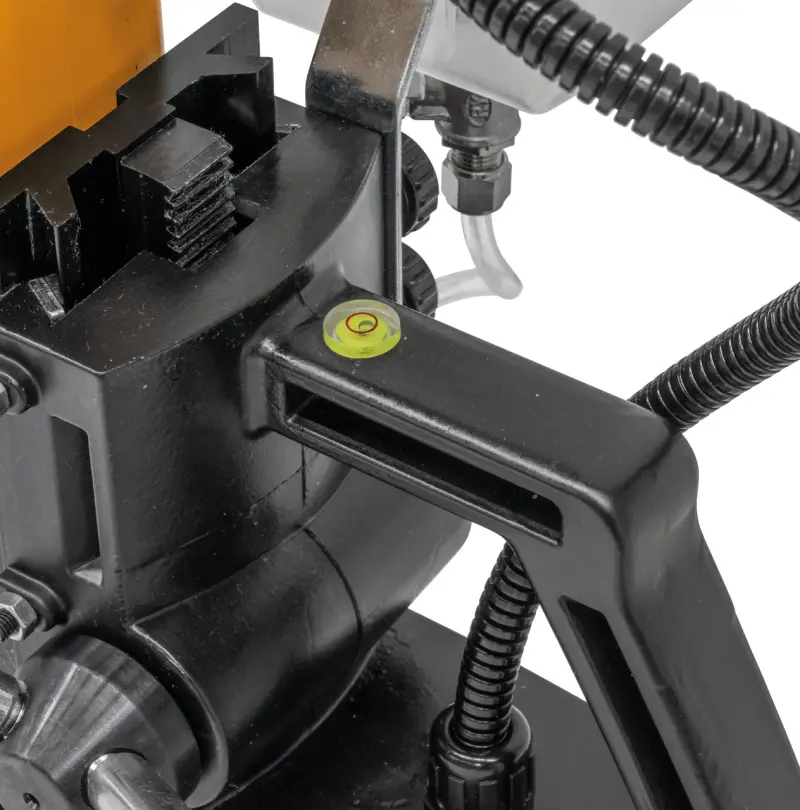 Magnetická jádrová vrtačka MBM 35 V