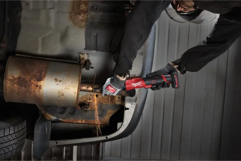 Aku přímá bruska Milwaukee M12 FDGES2-0, prodloužená, bez aku, bez kufru, 4933500661
