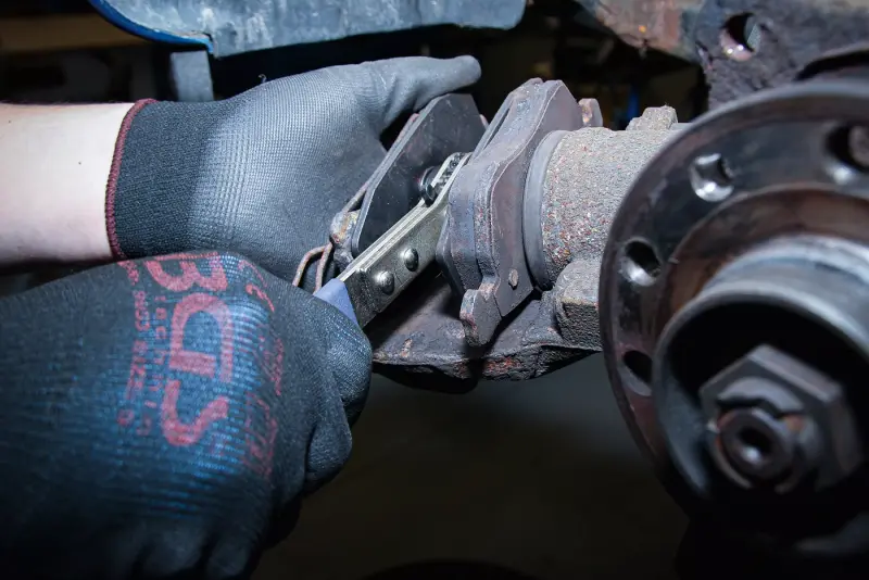 Nástroj pro stlačování brzdových pístů BGS101101 S funkcí ráčny (BGS101101)