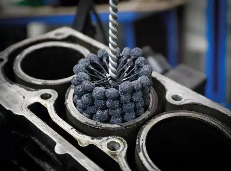 Honovací přípravek pro válce motorů pr. 87 ÷ 89 mm BGS101268 Hrubost P 180 (BGS101268)