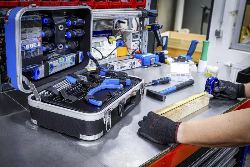 Nářadí v kufru BGS1015505 (Sada 106 dílů) (BGS1015505)