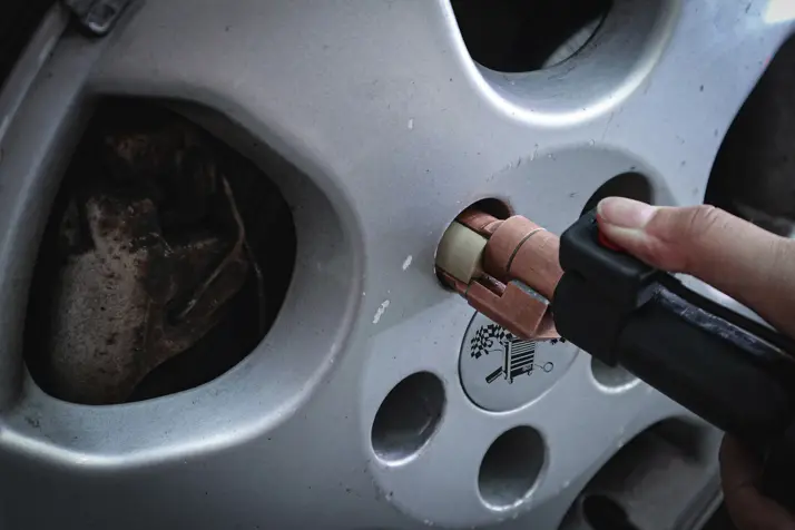 Indukční ohřev 3,7 kW BGS102170 (pro užitková vozidla) (BGS102170)