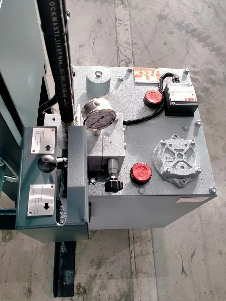 Hydraulický dílenský lis Sicmi PFC 150 (SICPFC150)