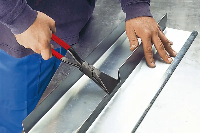 Klempířské falcovací kleště Bessey D34-60-P zahnuté (BES D34-60-P)