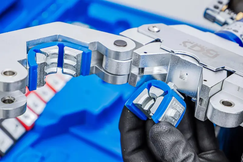 Hydraulické krimpovací kleště BGS1072093 pro lisovací spojky u hadicových vedení (Sada 15 dílů) (BGS1072093)